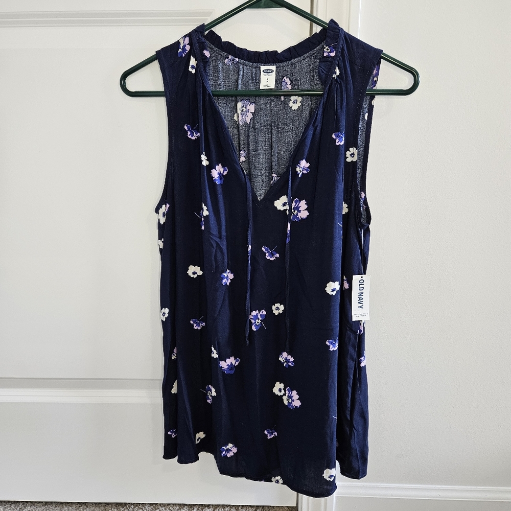 Old Navy navy floral sleeveless tank top small